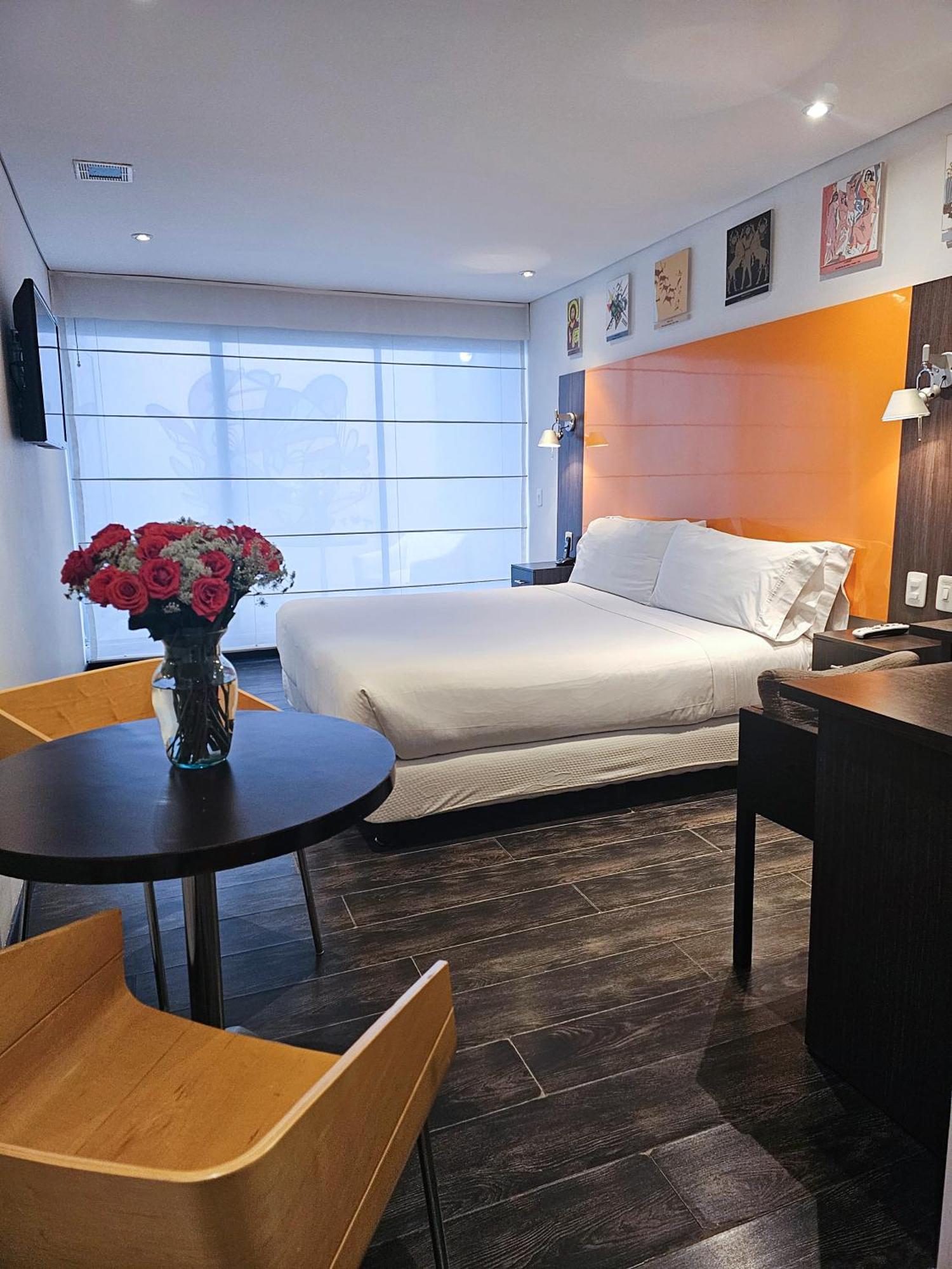 בוגוטה Hotel 104 Art Suites מראה חיצוני תמונה