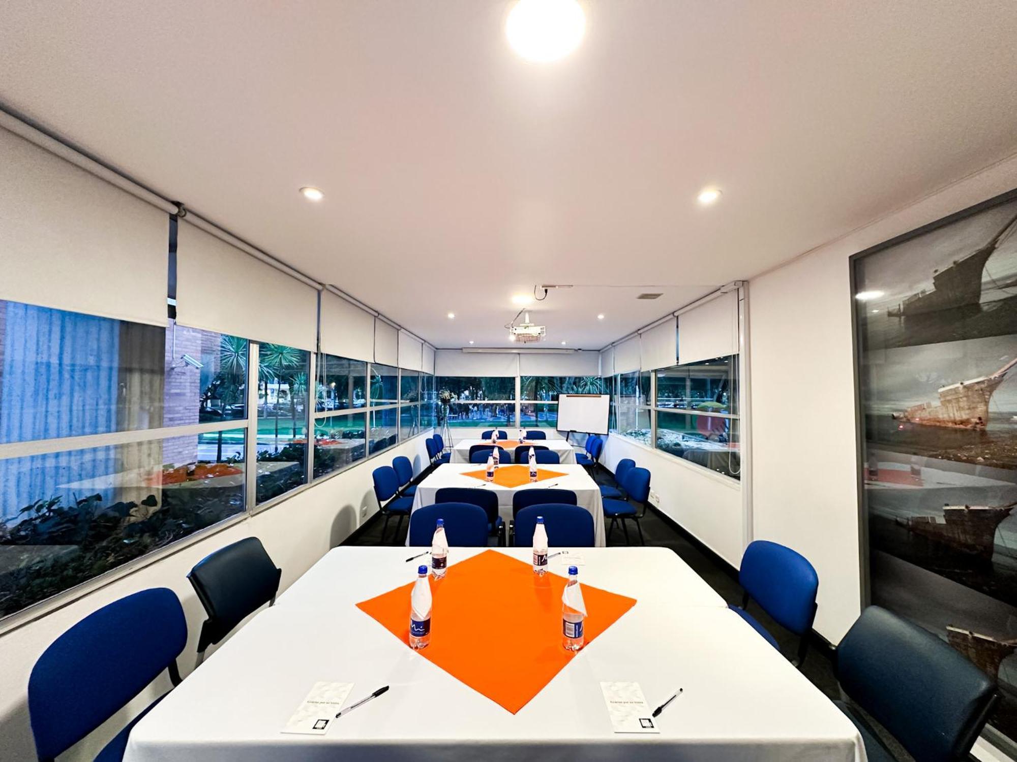 בוגוטה Hotel 104 Art Suites מראה חיצוני תמונה